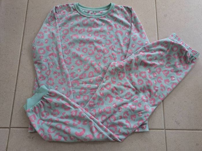 Girls Fleece Pyjamas 11-12 yrs