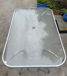 Garden Table and 4 chairs