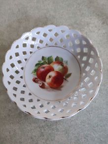 Rare find Small Vintage Schumann Bavaria round  Fruit Bowl , Lattice Edged Schumann Bowls With Fruit and Berries as Trinket dish.