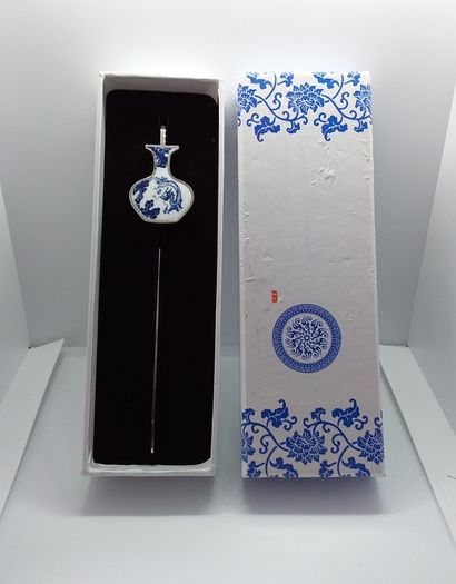 Chinese Dragon - Blue and White Bookmark