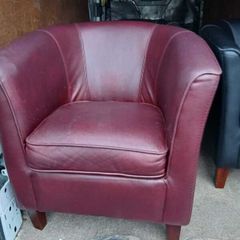 Tub chair leather