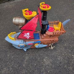 Imaginext pirate ship