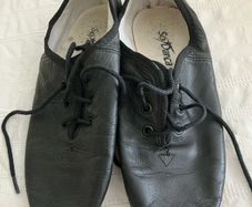 size 13 irish dancing / jazz soft shoes