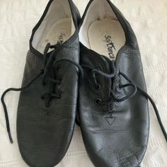 size 13 irish dancing / jazz soft shoes