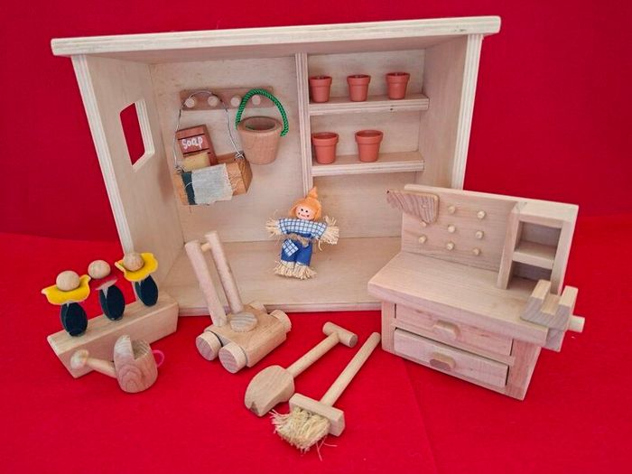 Doll's House People & Furniture & Garden Workshop