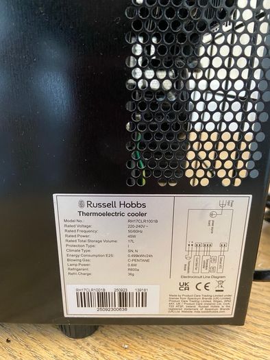 Russell Hobbs Mini Fridge 17L  Excellent Condition