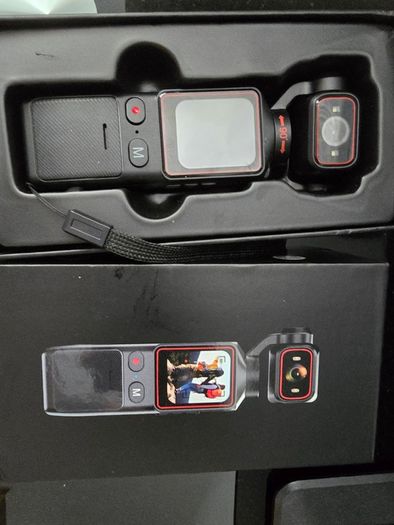 pocket camera