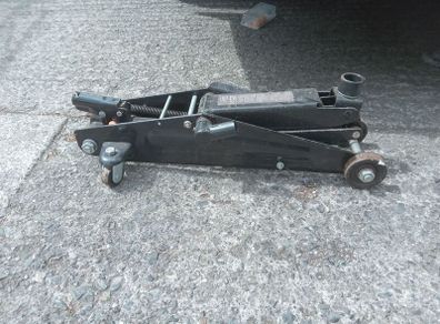 car jack