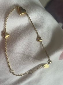 A pretty gold bracelet