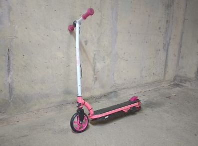Go Skitz VS100 Electric Scooter