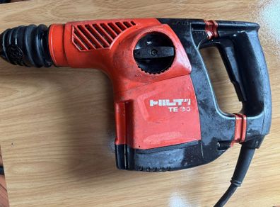 Hilti TE 30 Rotary Hammer Drill: