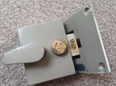 UNION door lock latch