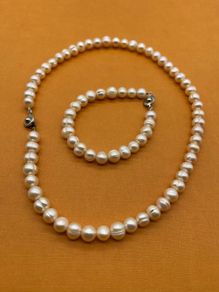 Fresh water set necklace and bracelet