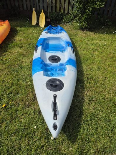 Kayaks - sit on Kayak for 1 person, 2 available, include 2 paddles & 3 Helley Hanson Life Jackets ( Size Large, Extra Small & Xx small)