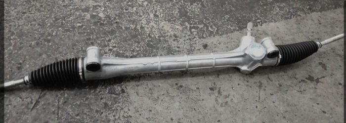 Toyota Estima steering rack ACR50