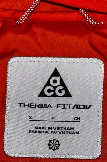 Nike ACG Lava Flow Therma-FIT ADV Packable Jacket - Small