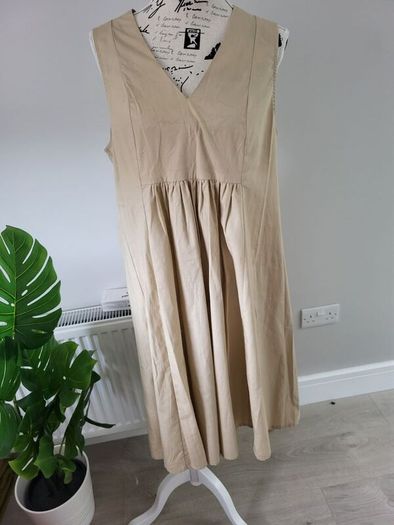 REDUCED biscuit cotton v neck dress
