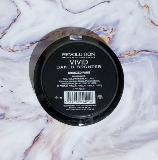 Revolution Vivid Baked Bronzer- Bronzed Fame  - New