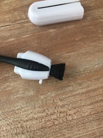 Glasses cleaner tool