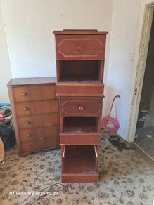 Bedside lockers