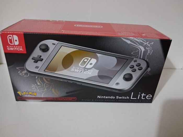 Nintendo switch lite dialga palkia boxed