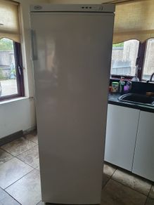 Belling freezer