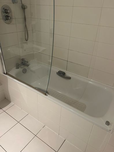 Bath 1600x700