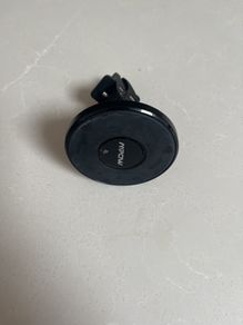magnetic car phone holder