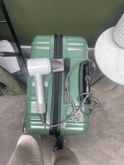 hairdryer