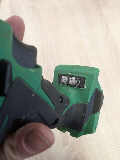 Hitachi heavy duty drill driver