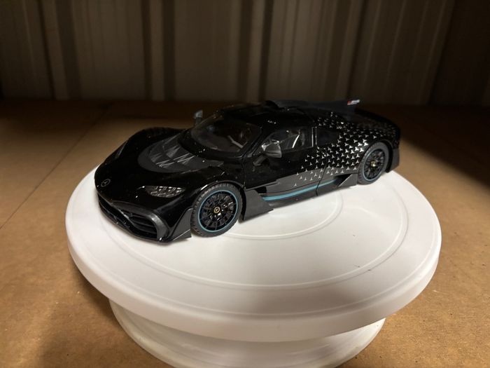 Mercedes AMG ONE diecast 1:18