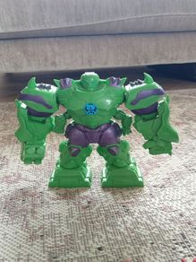 Hulk figure