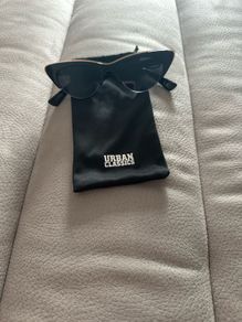 cat eye sunglasses