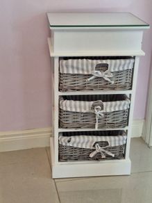Bathroom storage unit