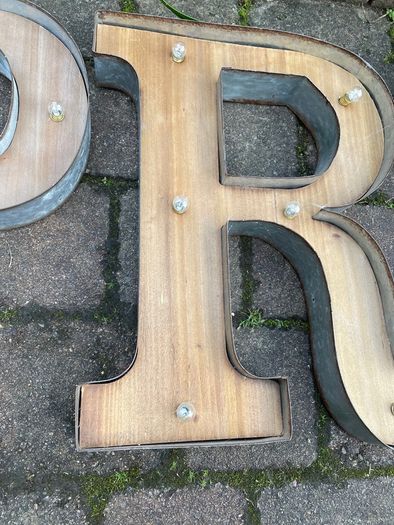 4 Illuminated Letters