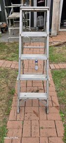 Light ladder