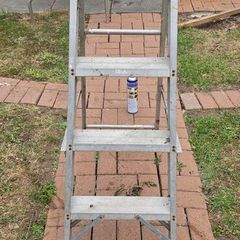 Light ladder