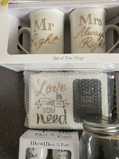 Wedding Keepsake hamper box with wedding accessories