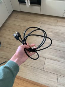 Display port cable