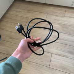 Display port cable