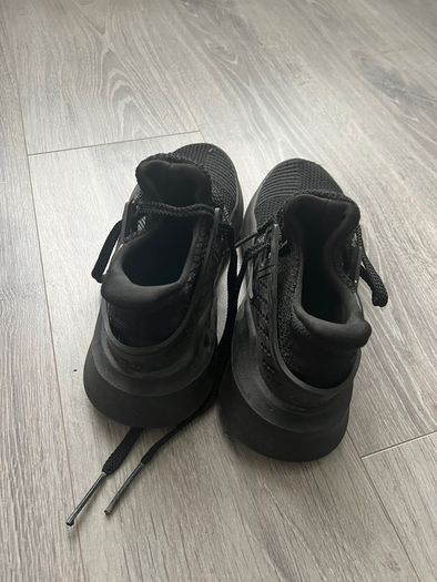 adidas trainers size 5,5
