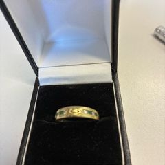 18ct Gold Claddagh ring