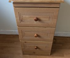 Small chest of drawers free