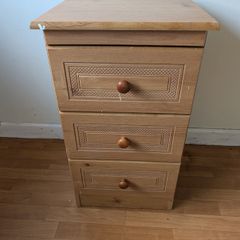 Small chest of drawers free