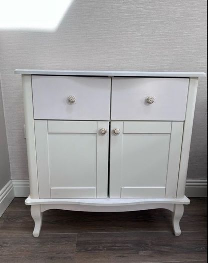 Storage unit with drawers