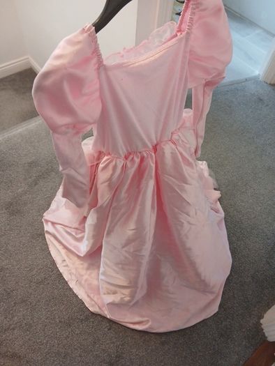 Halloween costume princess age 9-10