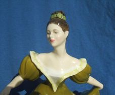 LYNNE (Royal Doulton HN 2329) - a finely produced figurine (1970's / 1980's). 7 3/16" (182mm) height.