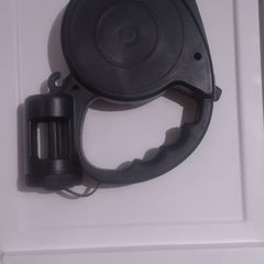 Retractable Dog Leash with poop bag dispenser