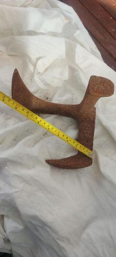 vintage shoe cobblers last ,,build to last ,,collectors item, buyer collects or pays postage thank you, sold as seen ,see pictures,
