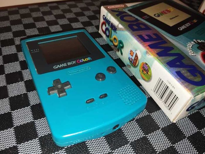 Nintendo Game Boy Collection Original, Pocket, Color, Advance & SP